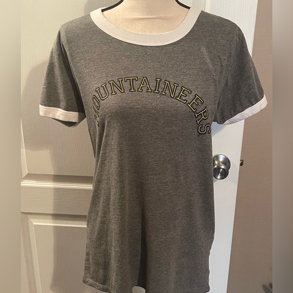 PINK Victoria's Secret Tops - Large Victoria Secret Pink Mountaineer t-shirt. Gray. Like new.